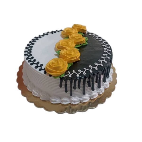 Cake en blaco y negro con rosas amarilla regalos a Cuba